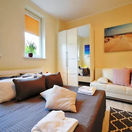 Comfortable Very Close To The Apartament Ustronie Morskie