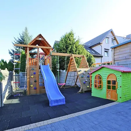 Comfortable Very Close To The Apartament Ustronie Morskie