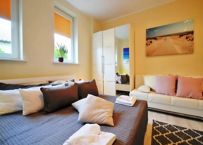 Comfortable Very Close To The アパート ウストロニエ・モルスキエ